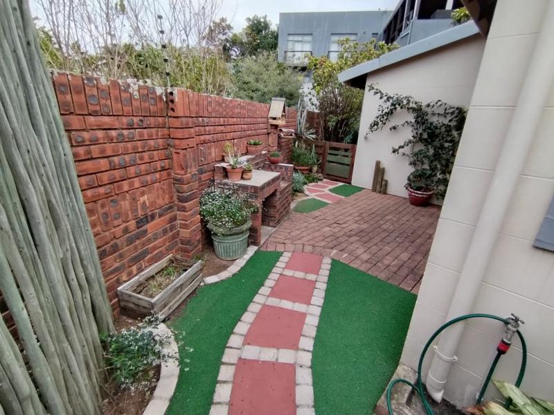 3 Bedroom Property for Sale in Herrwood Park KwaZulu-Natal