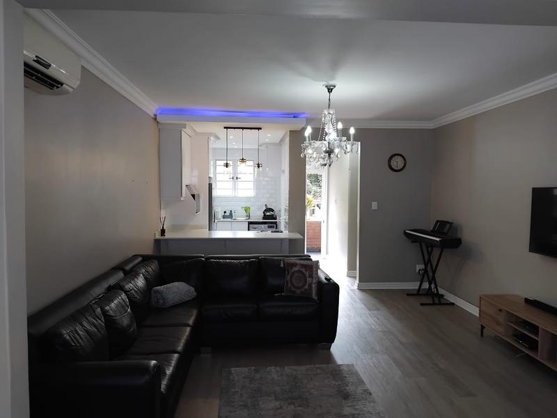 2 Bedroom Property for Sale in Windermere KwaZulu-Natal