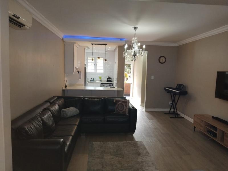 2 Bedroom Property for Sale in Windermere KwaZulu-Natal