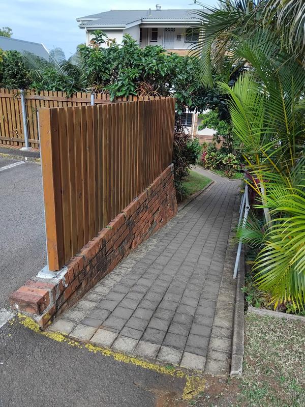 2 Bedroom Property for Sale in Windermere KwaZulu-Natal