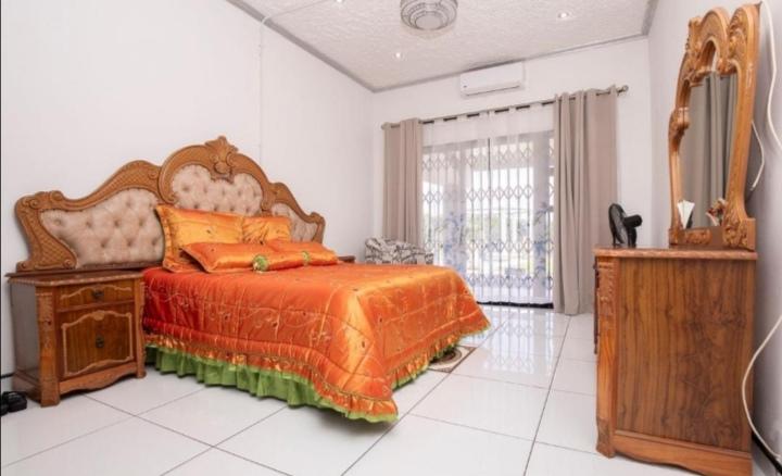 4 Bedroom Property for Sale in Meer En See KwaZulu-Natal
