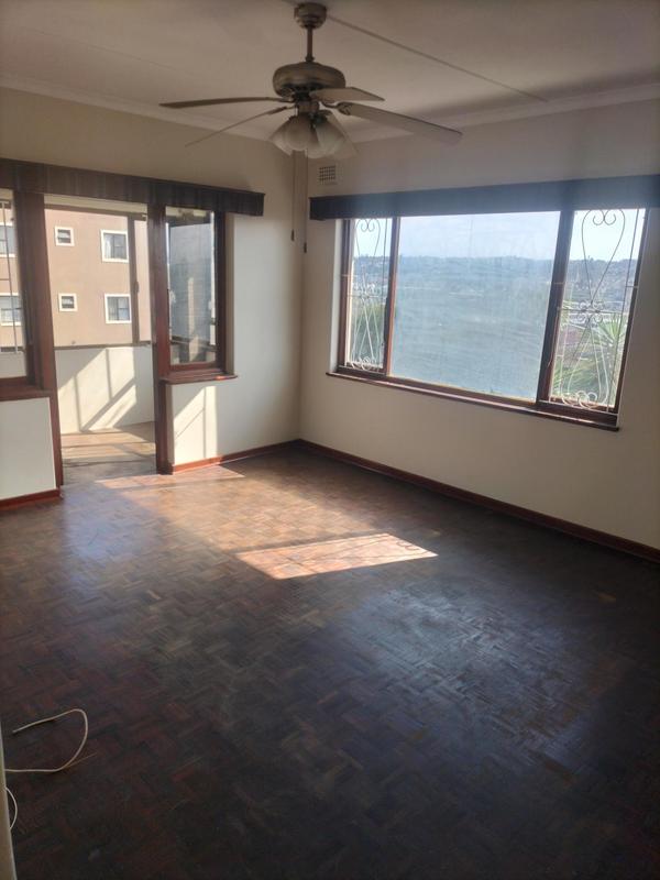 To Let 2 Bedroom Property for Rent in Bluff KwaZulu-Natal