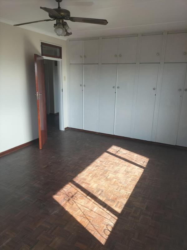 To Let 2 Bedroom Property for Rent in Bluff KwaZulu-Natal