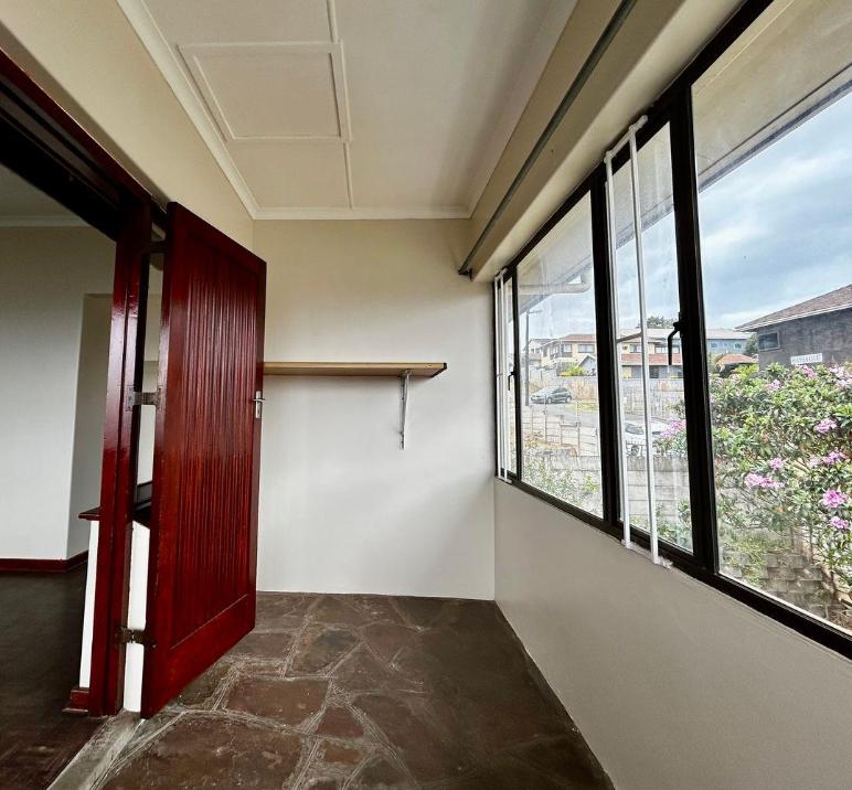 To Let 2 Bedroom Property for Rent in Bluff KwaZulu-Natal