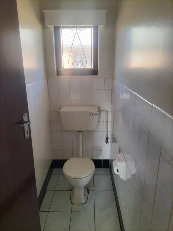To Let 2 Bedroom Property for Rent in Bluff KwaZulu-Natal