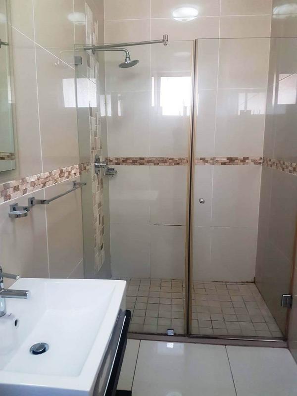 To Let 3 Bedroom Property for Rent in Umhlanga Ridge KwaZulu-Natal