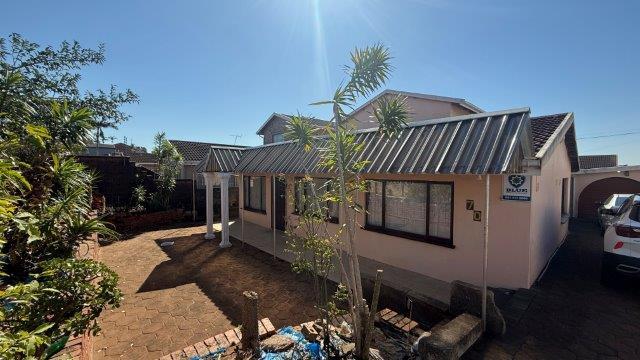 4 Bedroom Property for Sale in Shallcross KwaZulu-Natal