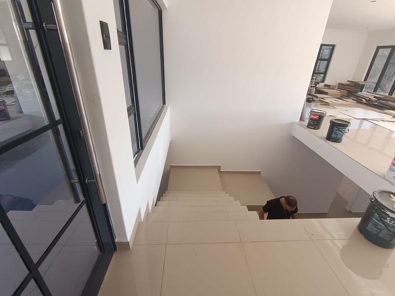 5 Bedroom Property for Sale in Shelly Beach KwaZulu-Natal
