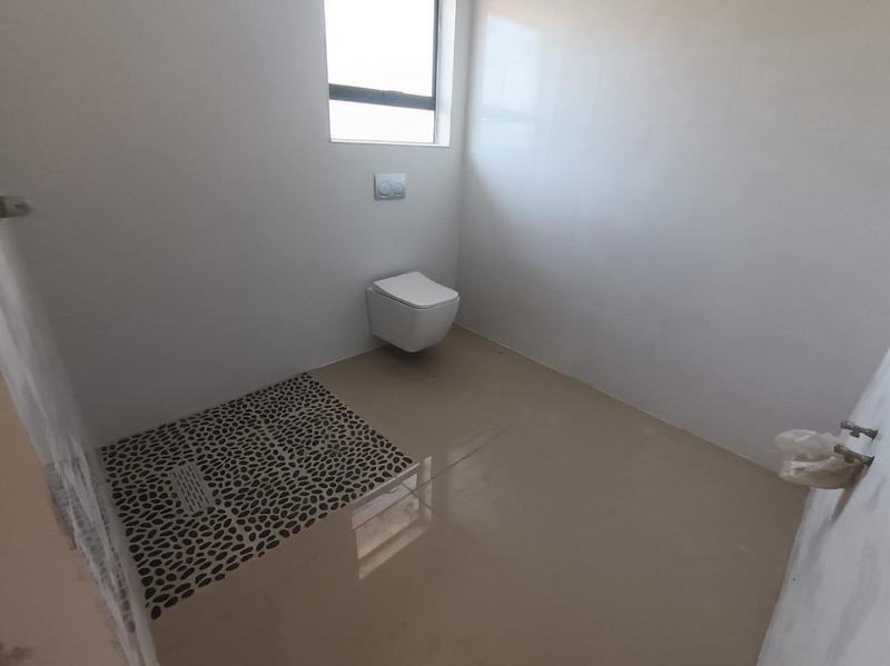5 Bedroom Property for Sale in Shelly Beach KwaZulu-Natal