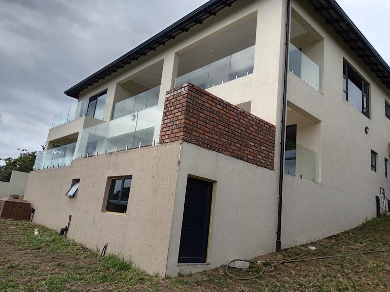 5 Bedroom Property for Sale in Shelly Beach KwaZulu-Natal