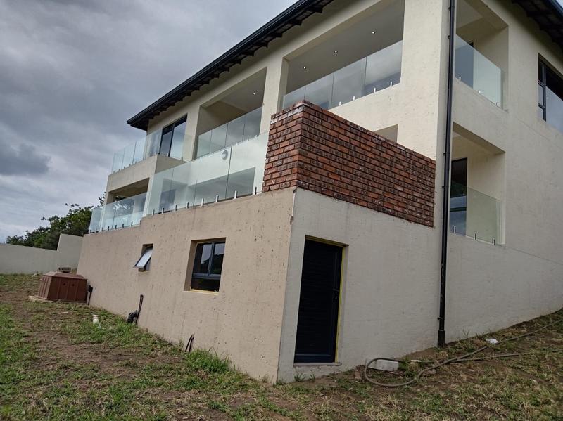 5 Bedroom Property for Sale in Shelly Beach KwaZulu-Natal