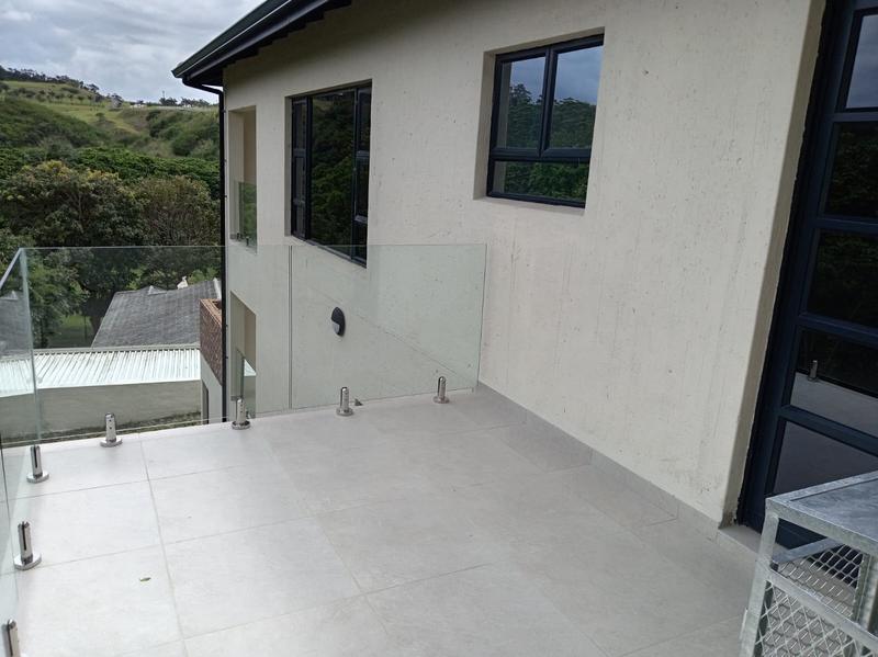 5 Bedroom Property for Sale in Shelly Beach KwaZulu-Natal