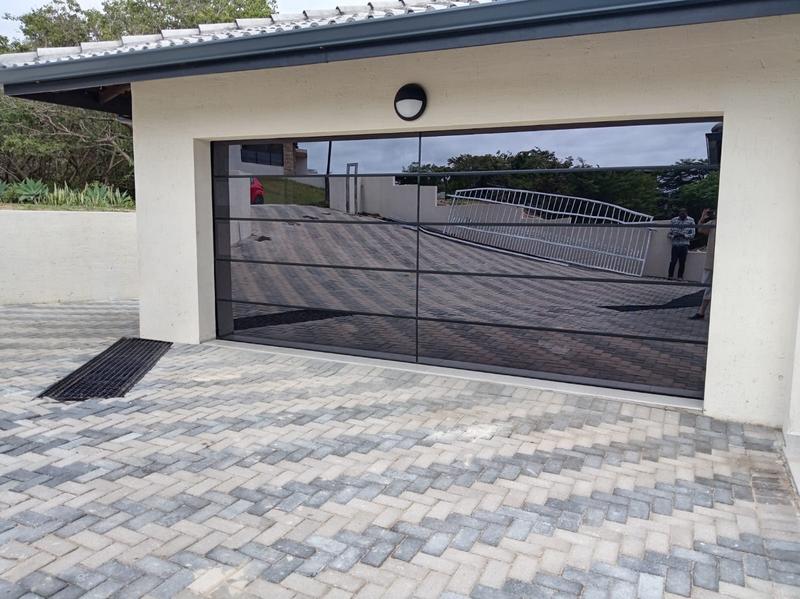 5 Bedroom Property for Sale in Shelly Beach KwaZulu-Natal