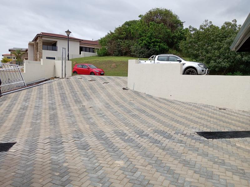 5 Bedroom Property for Sale in Shelly Beach KwaZulu-Natal