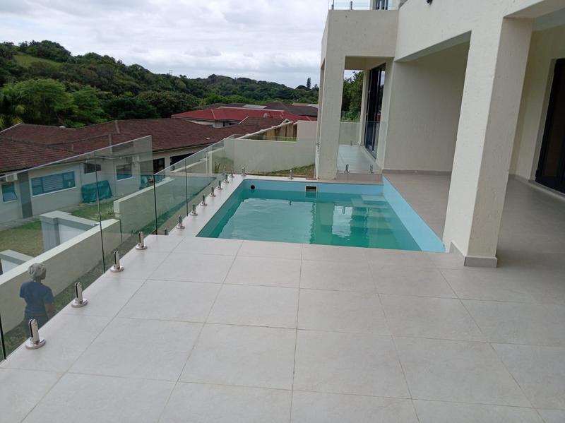 5 Bedroom Property for Sale in Shelly Beach KwaZulu-Natal