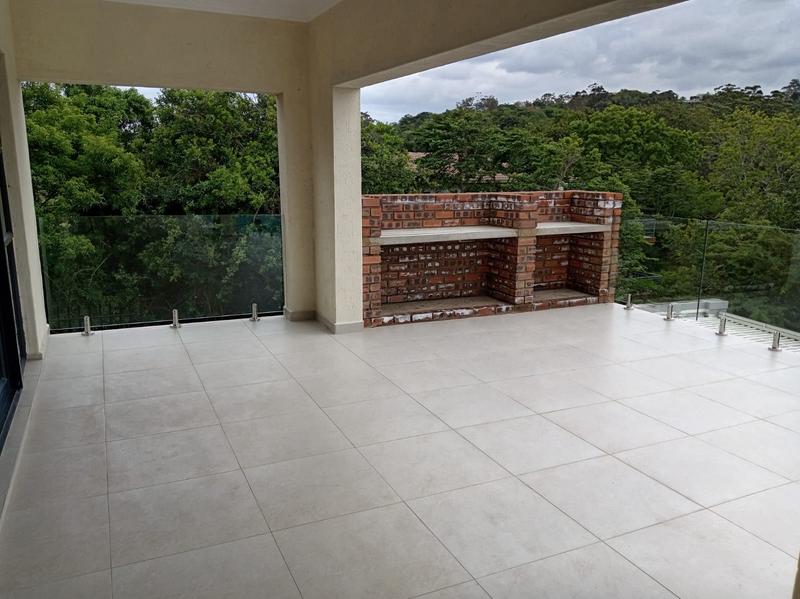 5 Bedroom Property for Sale in Shelly Beach KwaZulu-Natal