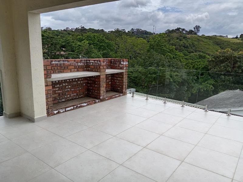 5 Bedroom Property for Sale in Shelly Beach KwaZulu-Natal