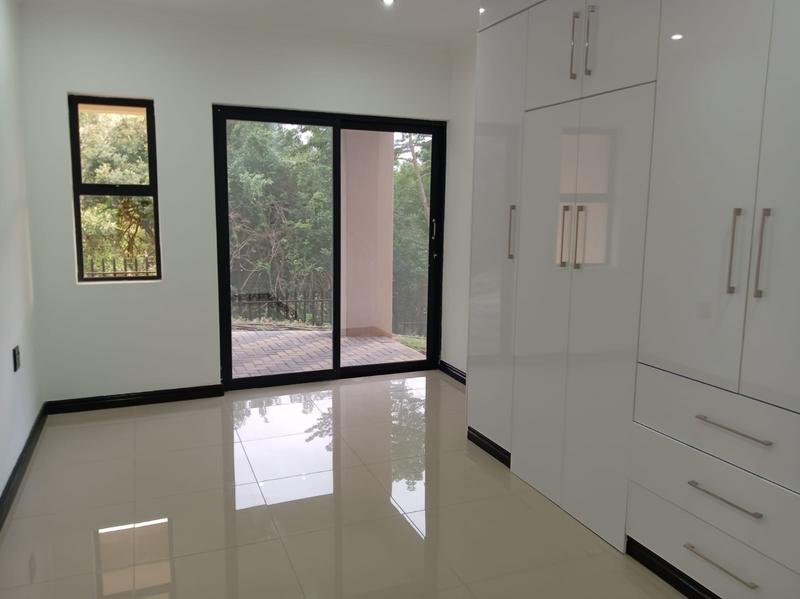 5 Bedroom Property for Sale in Shelly Beach KwaZulu-Natal