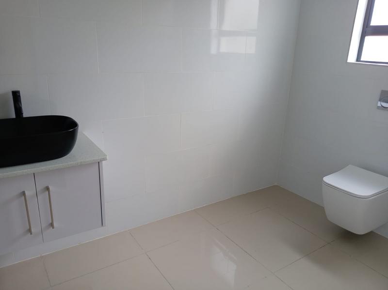 5 Bedroom Property for Sale in Shelly Beach KwaZulu-Natal