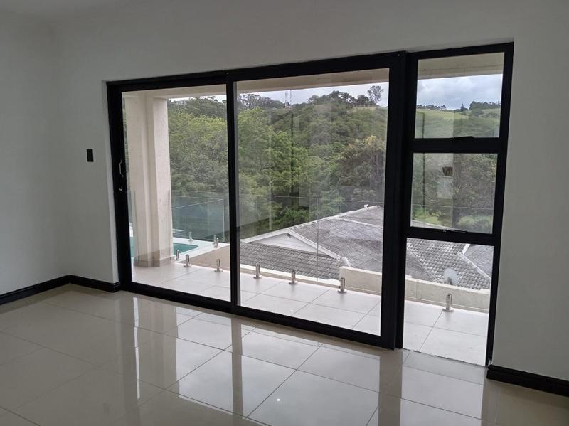 5 Bedroom Property for Sale in Shelly Beach KwaZulu-Natal