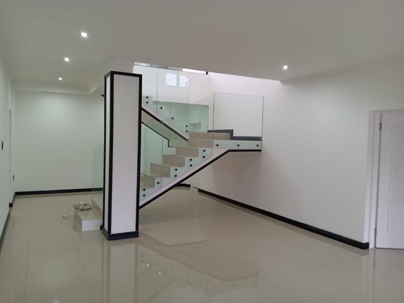 5 Bedroom Property for Sale in Shelly Beach KwaZulu-Natal