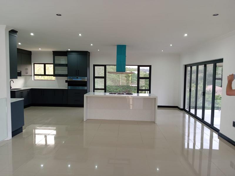 5 Bedroom Property for Sale in Shelly Beach KwaZulu-Natal