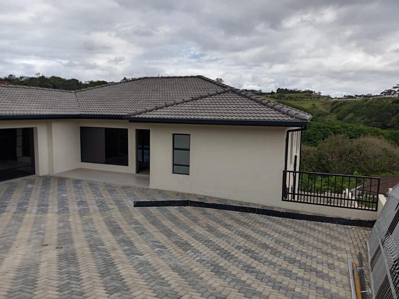 5 Bedroom Property for Sale in Shelly Beach KwaZulu-Natal