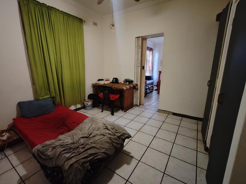 6 Bedroom Property for Sale in Manaba Beach KwaZulu-Natal