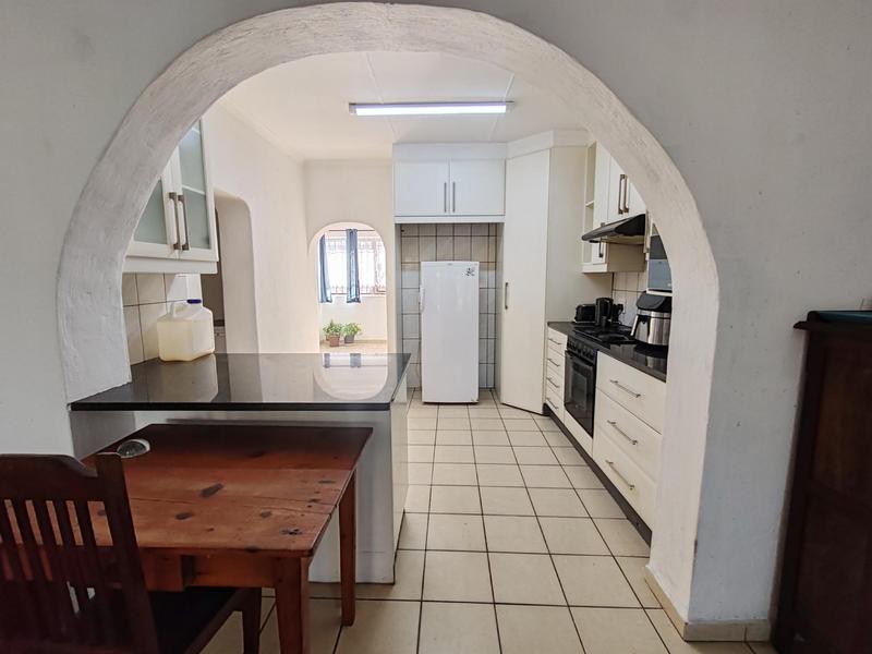 6 Bedroom Property for Sale in Manaba Beach KwaZulu-Natal
