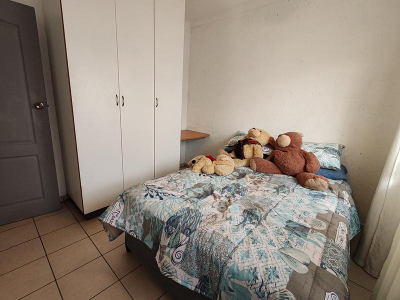 6 Bedroom Property for Sale in Manaba Beach KwaZulu-Natal