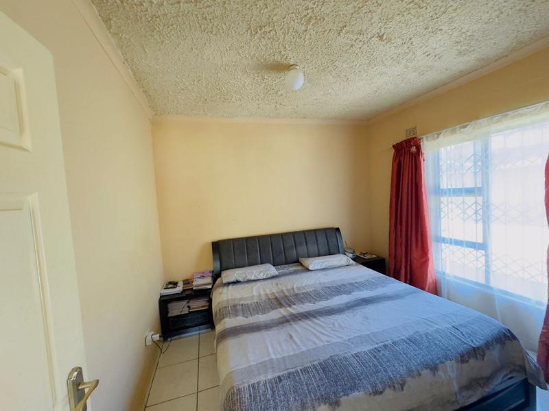 4 Bedroom Property for Sale in Kloof KwaZulu-Natal