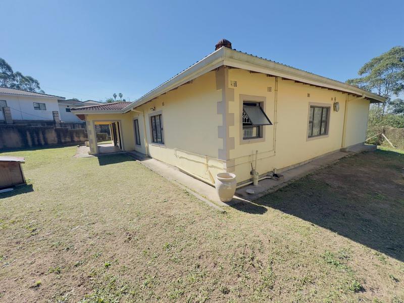 4 Bedroom Property for Sale in Kloof KwaZulu-Natal