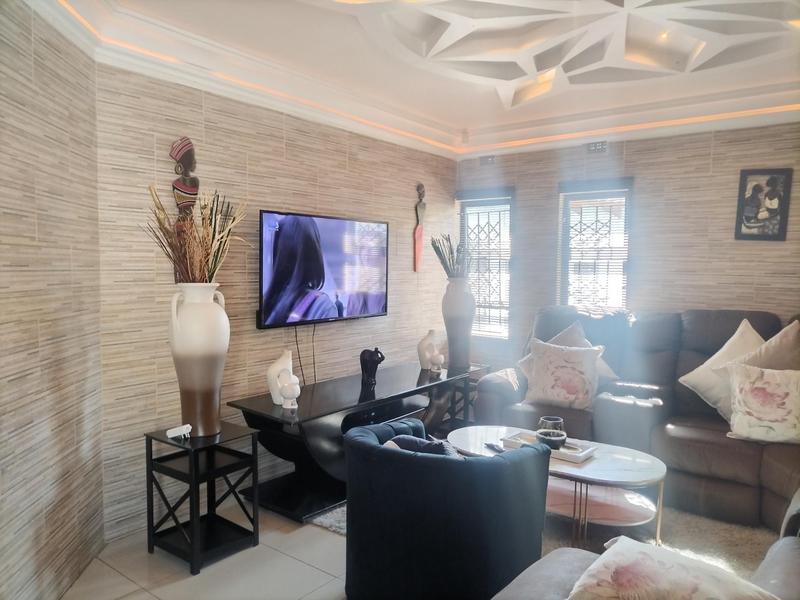 5 Bedroom Property for Sale in Welbedacht KwaZulu-Natal