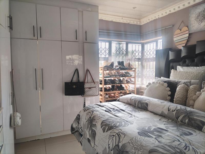5 Bedroom Property for Sale in Welbedacht KwaZulu-Natal