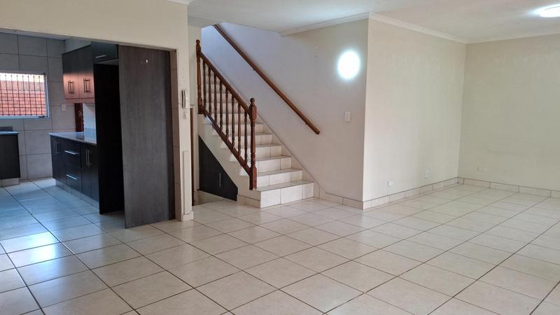 To Let 3 Bedroom Property for Rent in Overport KwaZulu-Natal
