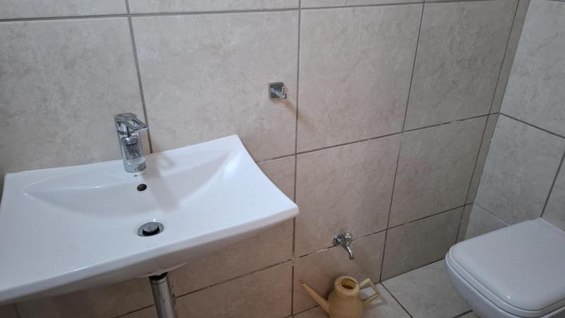 To Let 3 Bedroom Property for Rent in Overport KwaZulu-Natal