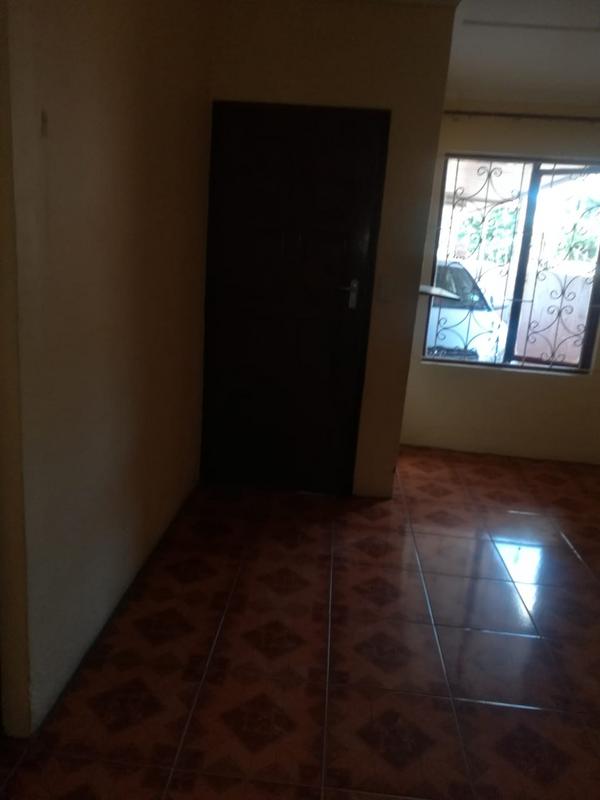 To Let 1 Bedroom Property for Rent in Brookdale KwaZulu-Natal