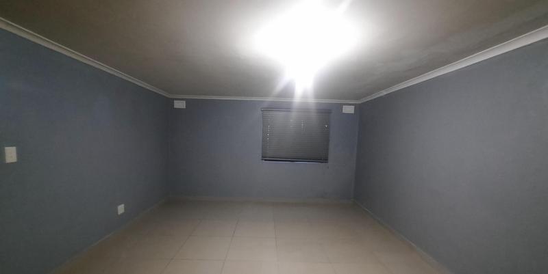 To Let 2 Bedroom Property for Rent in Sunford KwaZulu-Natal