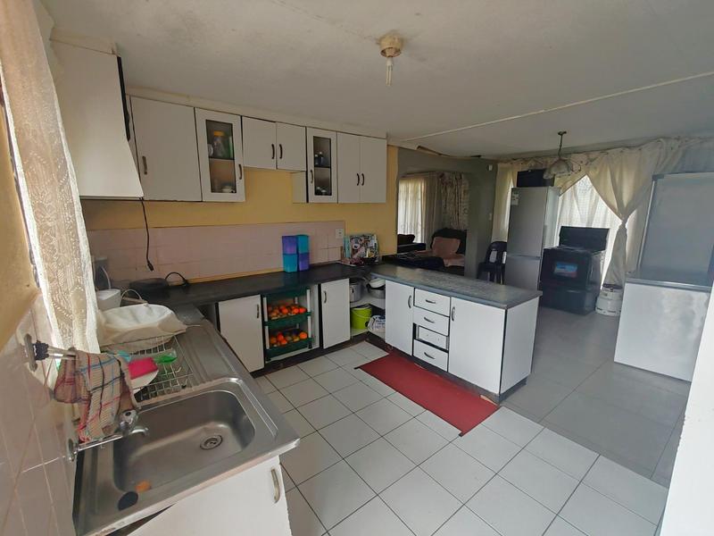 4 Bedroom Property for Sale in Margate KwaZulu-Natal