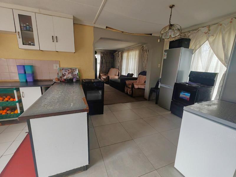 4 Bedroom Property for Sale in Margate KwaZulu-Natal