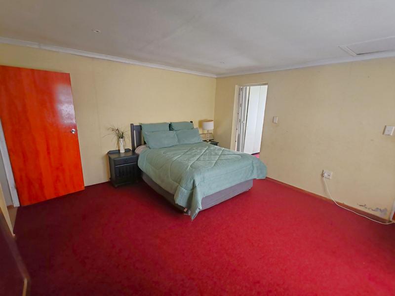 4 Bedroom Property for Sale in Margate KwaZulu-Natal
