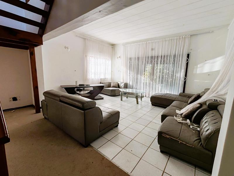 4 Bedroom Property for Sale in Uvongo Beach KwaZulu-Natal