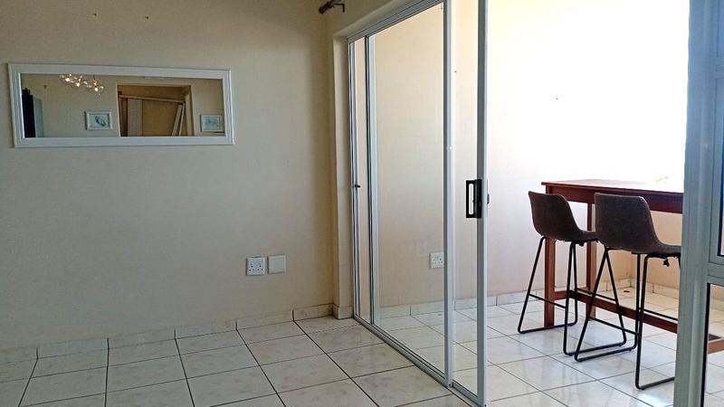 To Let 2 Bedroom Property for Rent in Margate Beach KwaZulu-Natal