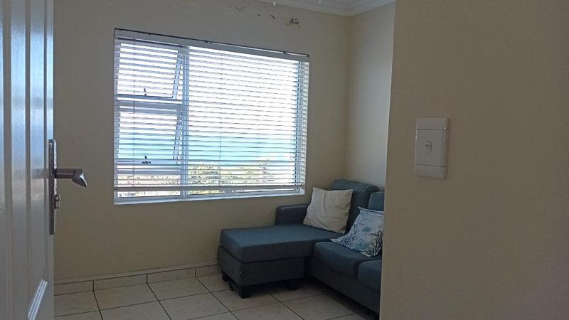 To Let 2 Bedroom Property for Rent in Margate Beach KwaZulu-Natal