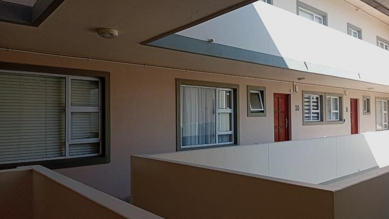 To Let 2 Bedroom Property for Rent in Margate Beach KwaZulu-Natal