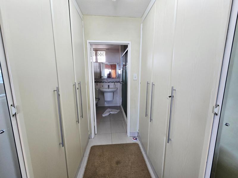 2 Bedroom Property for Sale in North Beach KwaZulu-Natal