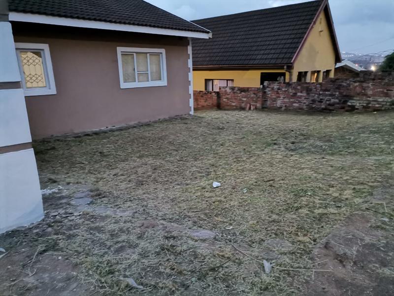 To Let 3 Bedroom Property for Rent in Verulam KwaZulu-Natal