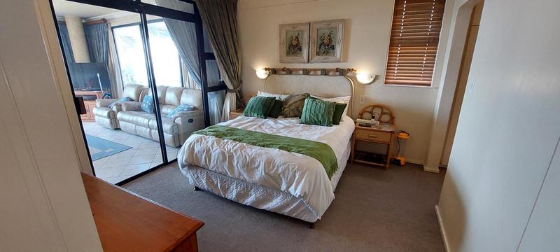 To Let 3 Bedroom Property for Rent in Margate KwaZulu-Natal