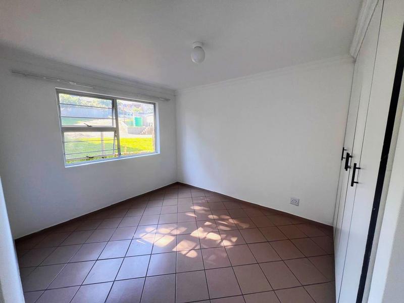 To Let 2 Bedroom Property for Rent in Margate KwaZulu-Natal
