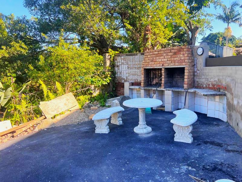 To Let 2 Bedroom Property for Rent in Margate KwaZulu-Natal
